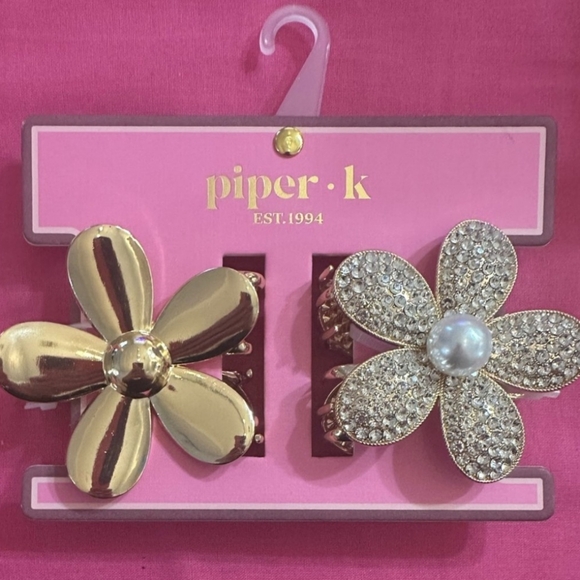 Piper K Flower Hair Clips - Picture 2 of 4